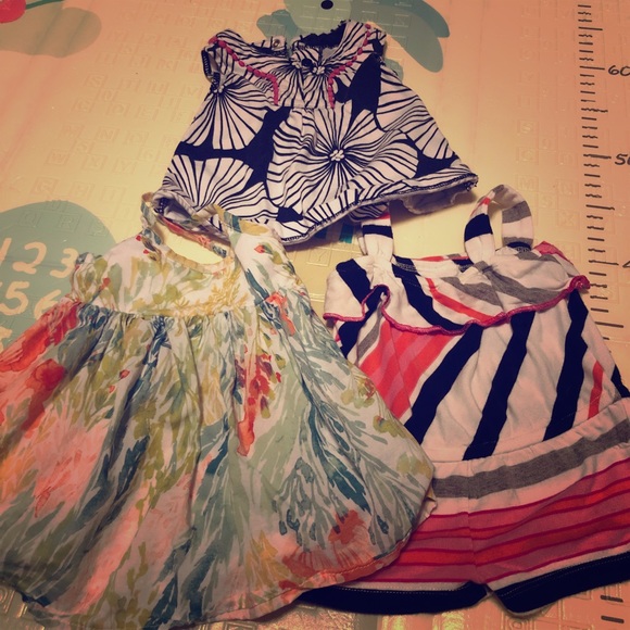 Baby girl outfits - Picture 1 of 1